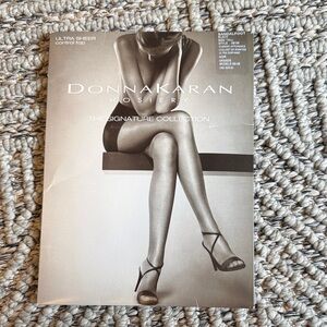 Donna Karan Signature Collection Sheer Hosiery Black Tall NIP NWT